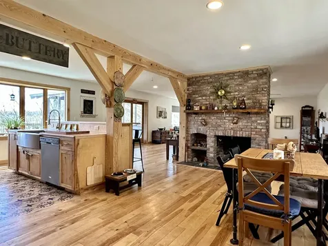 158 Burr Pond Road Sudbury VT 05733