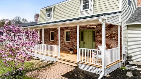 534 Hooksett Road Auburn NH 03032