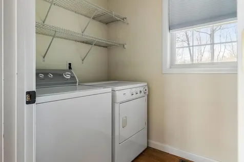 534 Hooksett Road Auburn NH 03032