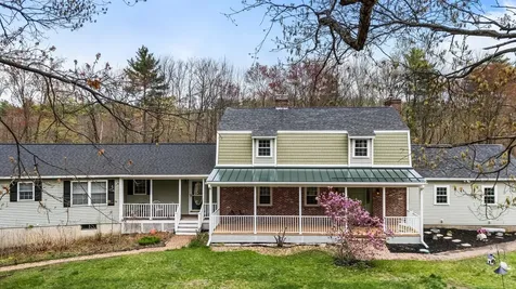 534 Hooksett Road Auburn NH 03032
