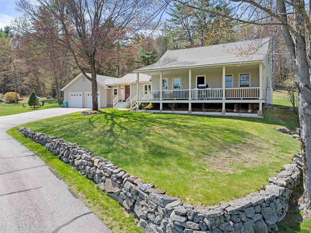 25 Elliot Road Center Harbor NH 03226