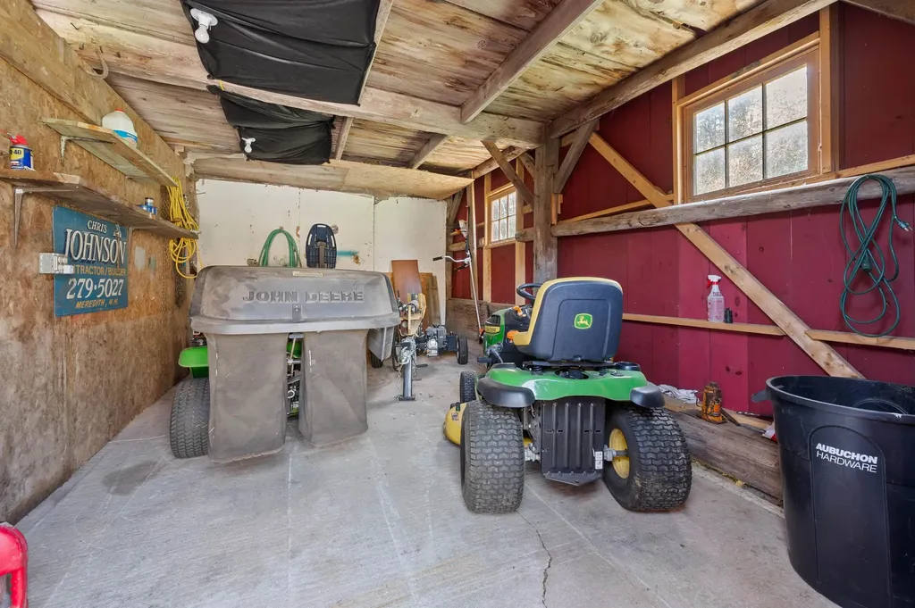 25 Elliot Road Center Harbor NH 03226