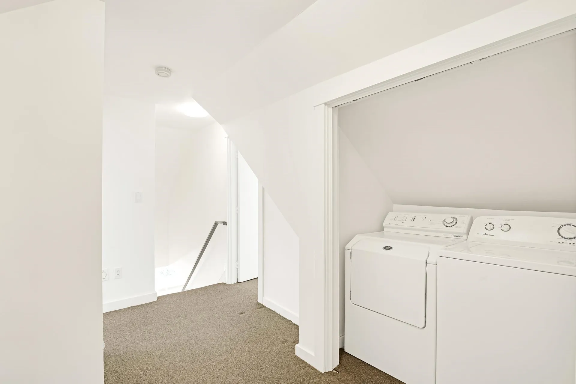 10 Island Avenue Kittery ME 03904