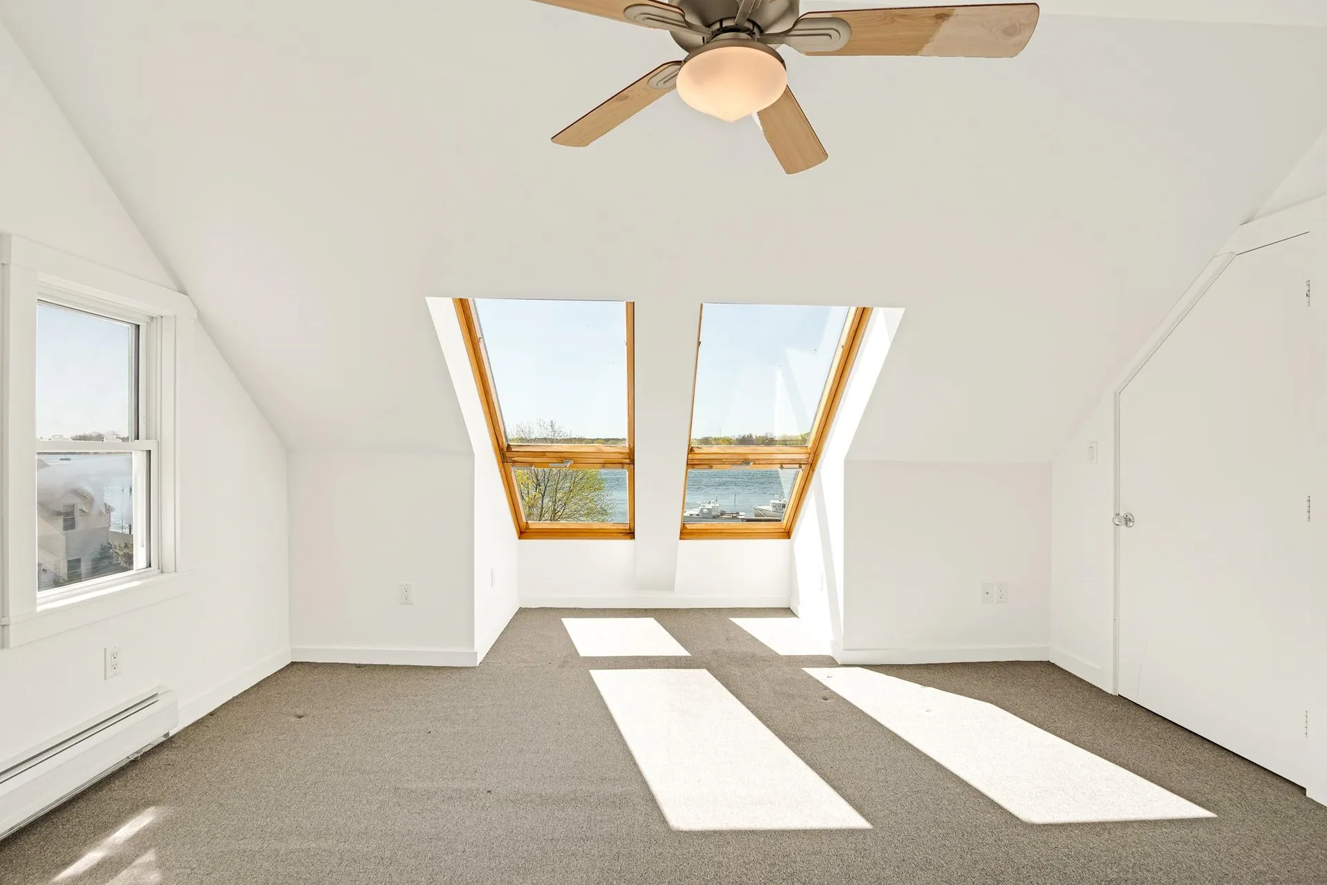 10 Island Avenue Kittery ME 03904