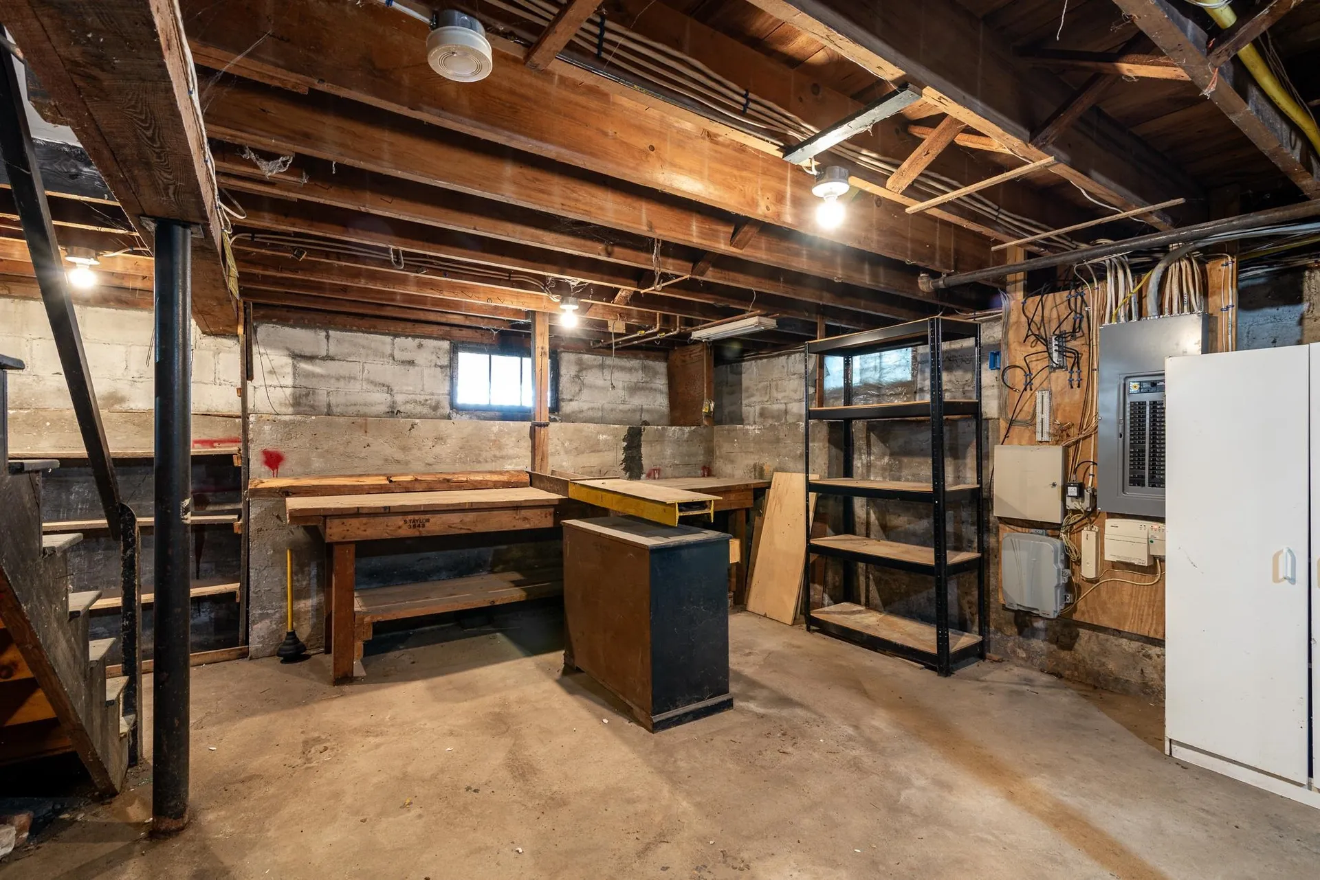 10 Island Avenue Kittery ME 03904