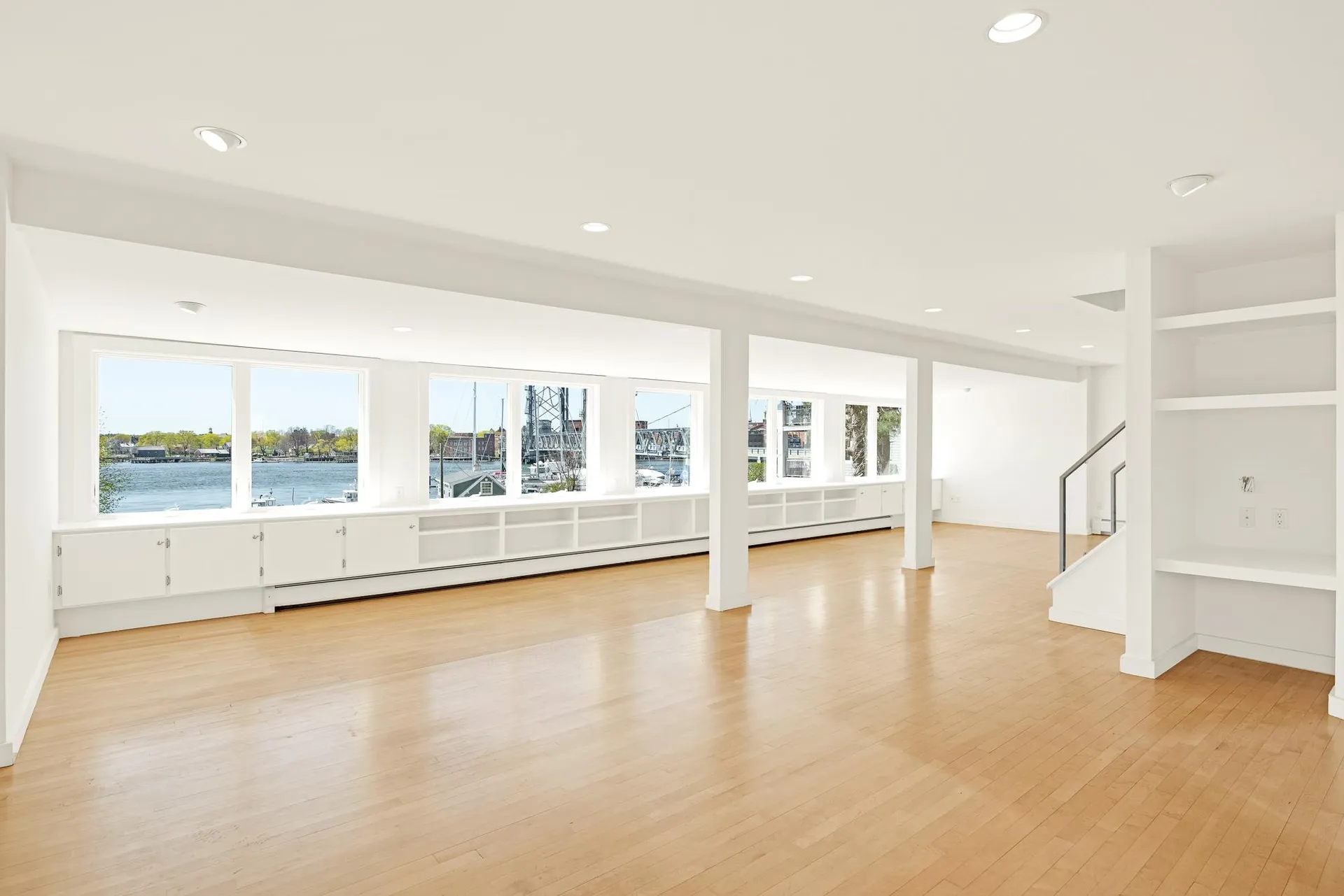 10 Island Avenue Kittery ME 03904