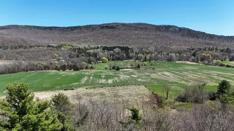 6867 Vt Route 22a Addison VT 05491