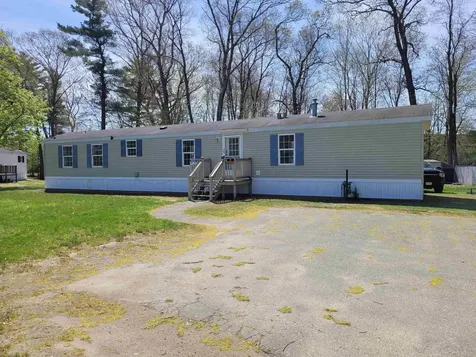 20 Railroad Avenue Seabrook NH 03874