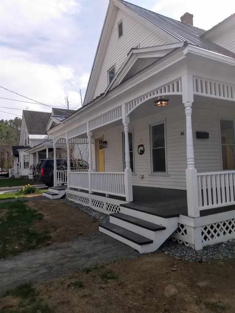 46 Willow Street Littleton NH 03561