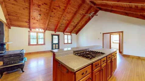 1689 South Street New Haven VT 05472