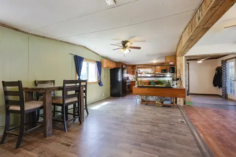 26 Evelyn Avenue Raymond NH 03077