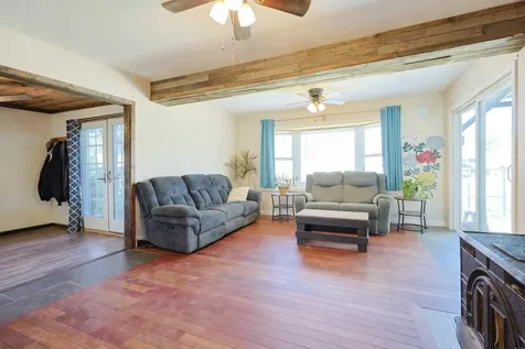 26 Evelyn Avenue Raymond NH 03077
