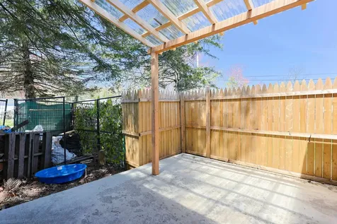 26 Evelyn Avenue Raymond NH 03077