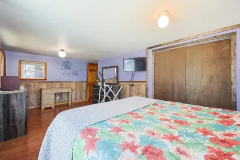26 Evelyn Avenue Raymond NH 03077