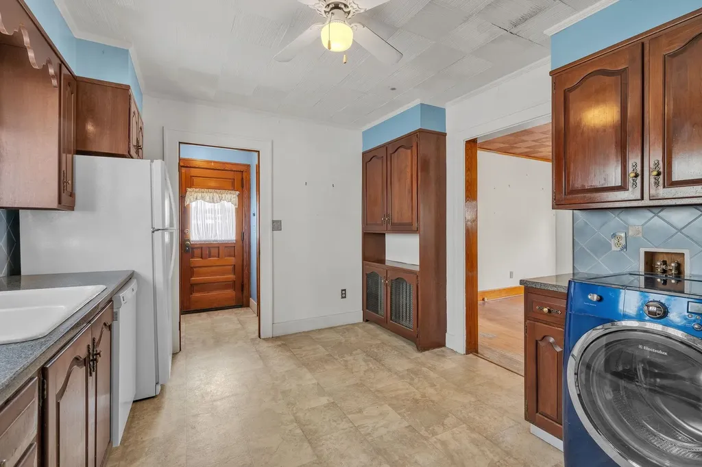 49 Ayers Street Barre City VT 05641