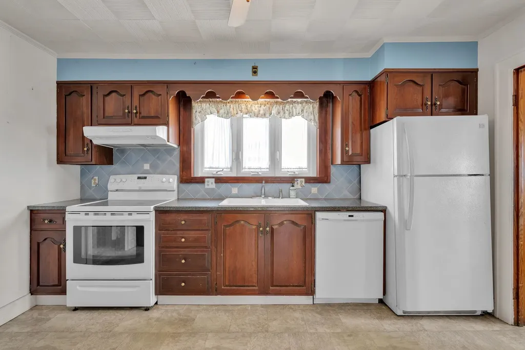 49 Ayers Street Barre City VT 05641