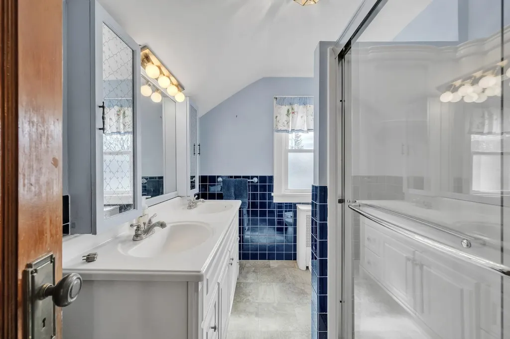 49 Ayers Street Barre City VT 05641