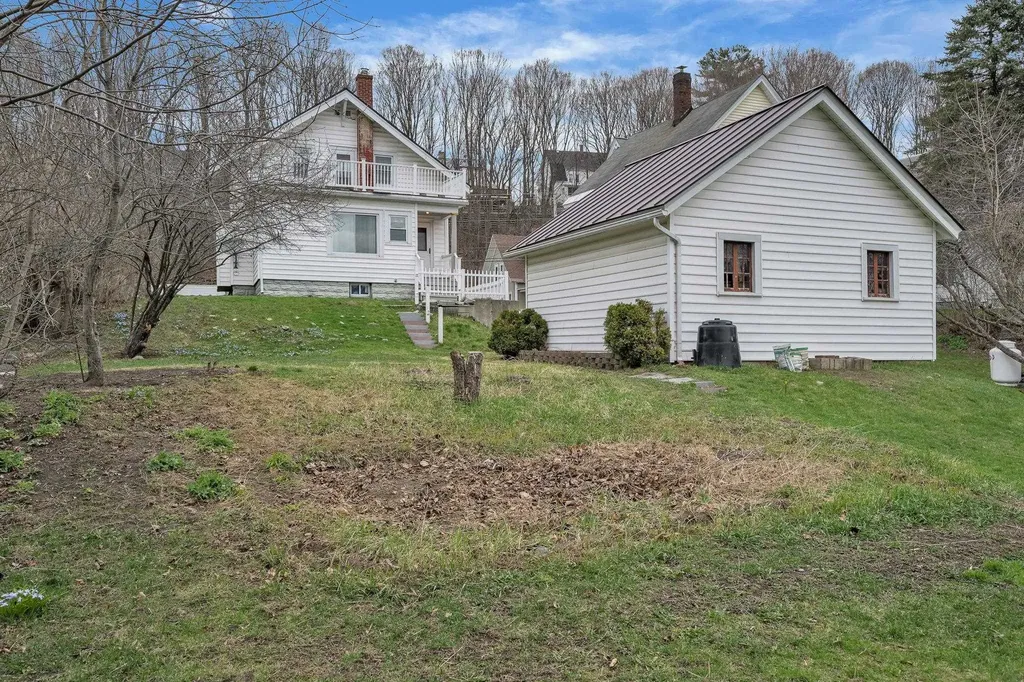 49 Ayers Street Barre City VT 05641