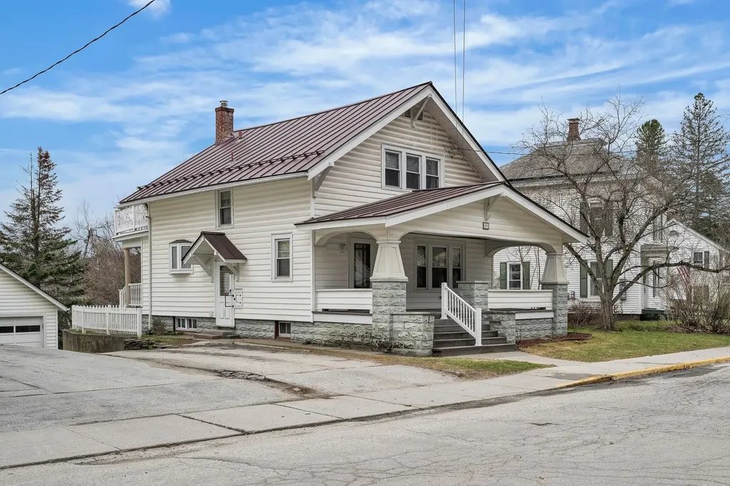 49 Ayers Street Barre City VT 05641