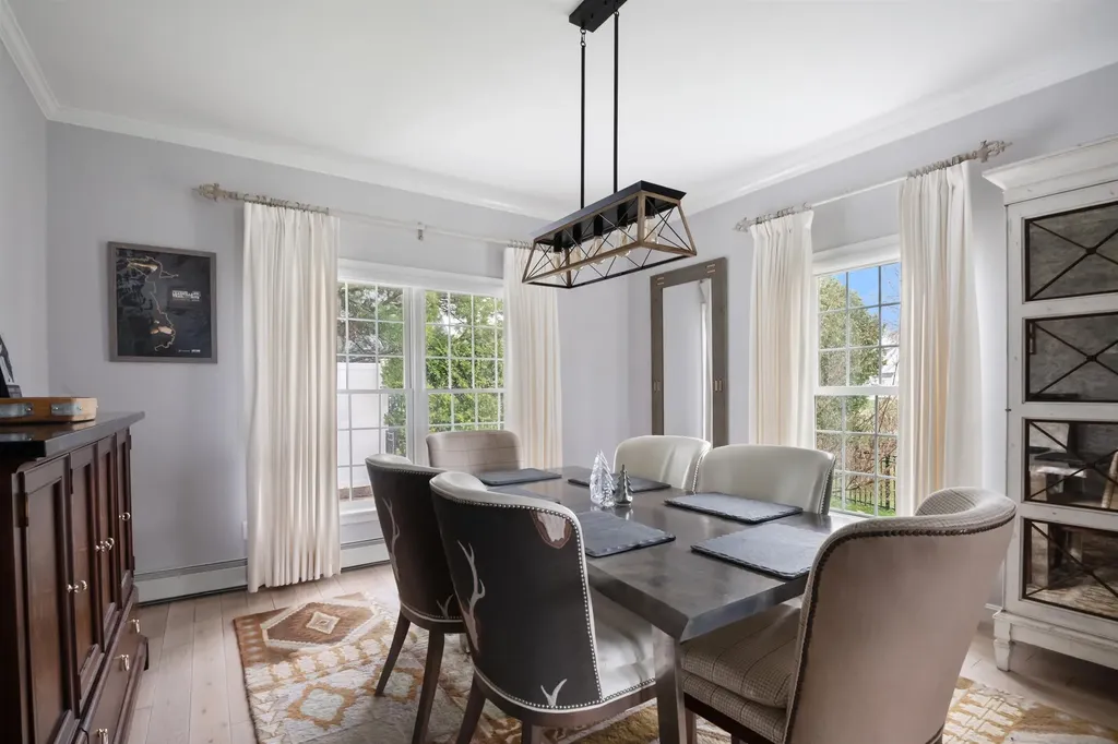 28 Pinnacle Drive South Burlington VT 05403