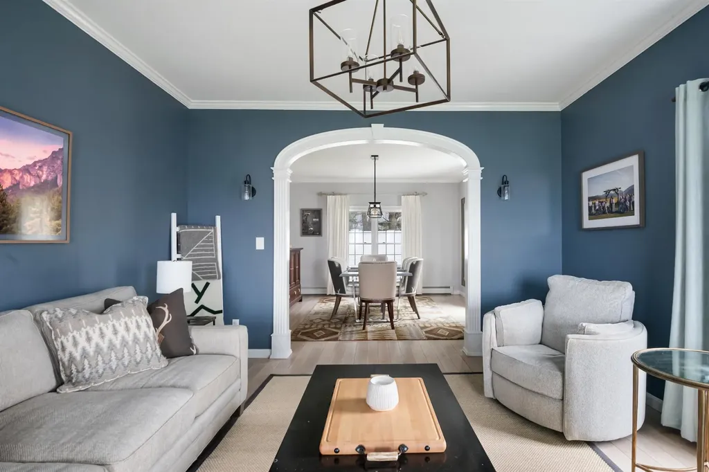 28 Pinnacle Drive South Burlington VT 05403