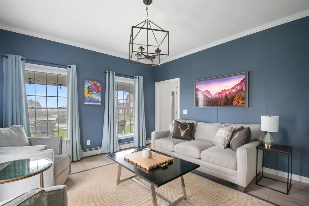 28 Pinnacle Drive South Burlington VT 05403