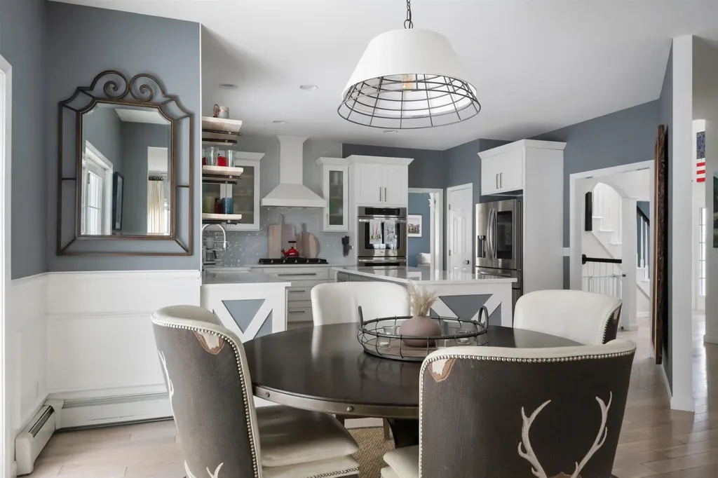 28 Pinnacle Drive South Burlington VT 05403