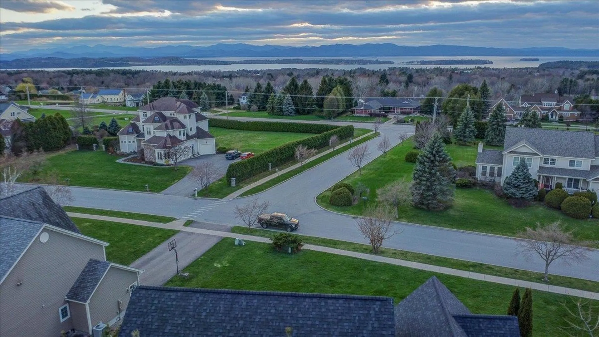 28 Pinnacle Drive South Burlington VT 05403