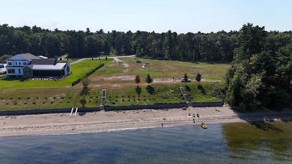 143 Jen Barry Lane Colchester VT 05446