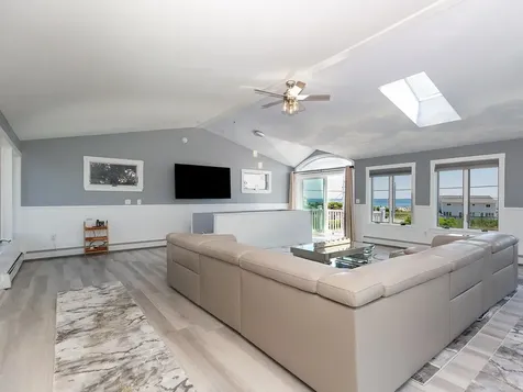 789 Ocean Boulevard Rye NH 03870