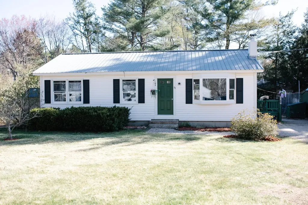 22 Willow Road Conway NH 03860