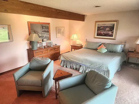 8 Wildlife Road Stowe VT 05672