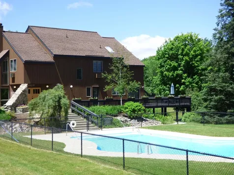 8 Wildlife Road Stowe VT 05672