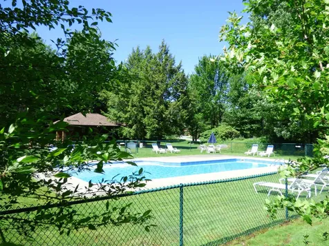 8 Wildlife Road Stowe VT 05672