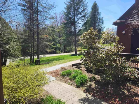 8 Wildlife Road Stowe VT 05672