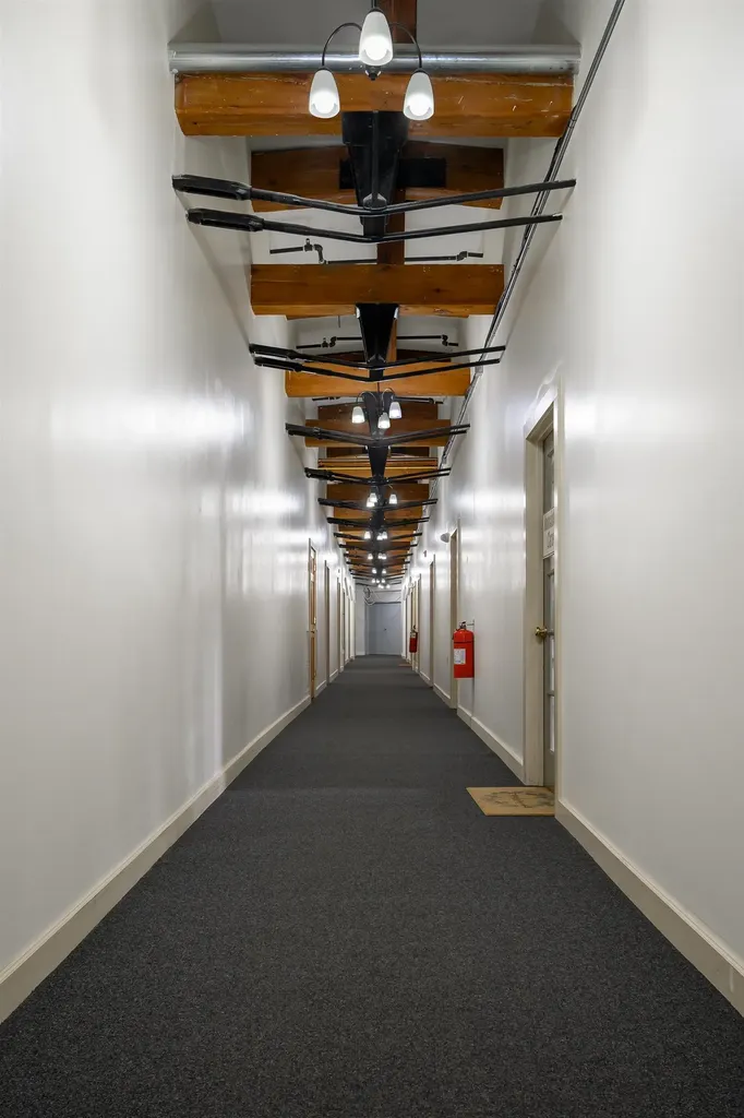 9 Front Street Rollinsford NH 03869