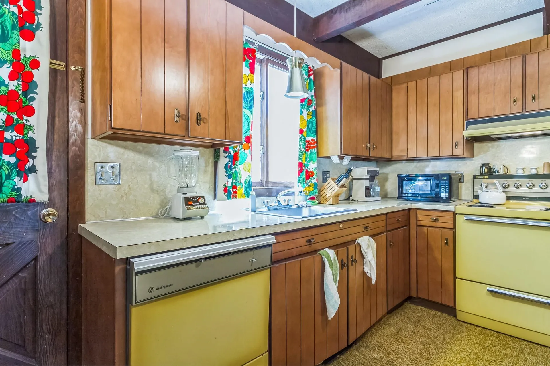 18 Stratton West Road Winhall VT 05340