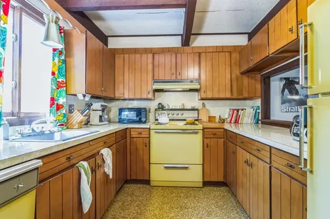 18 Stratton West Road Winhall VT 05340