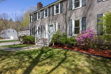 106 Warner Hill Road Derry NH 03038