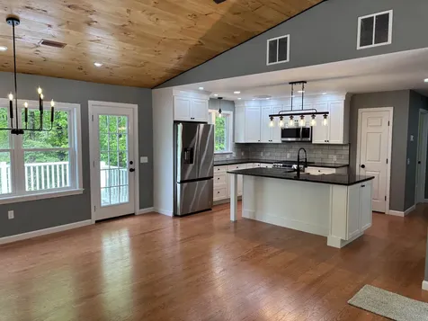97 Old Goshen Road Conway NH 03818