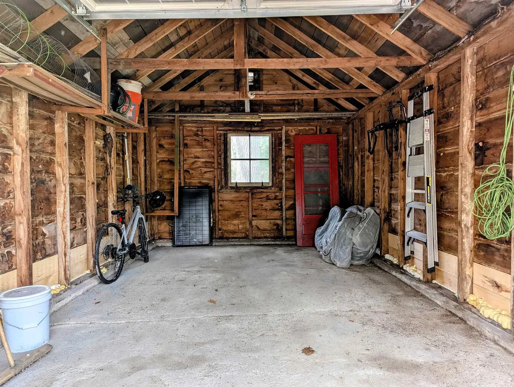 39 Mann Court Claremont NH 03743