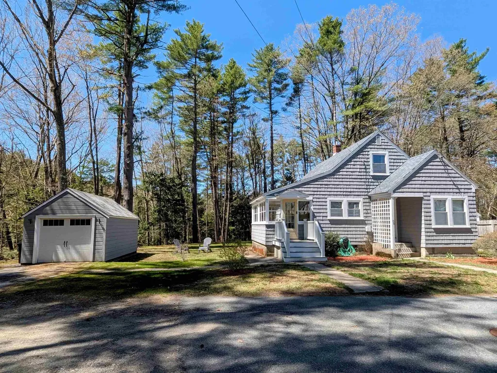 39 Mann Court Claremont NH 03743