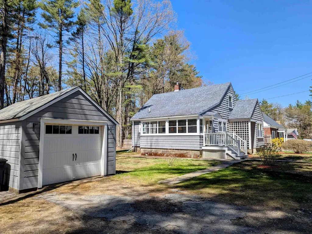 39 Mann Court Claremont NH 03743