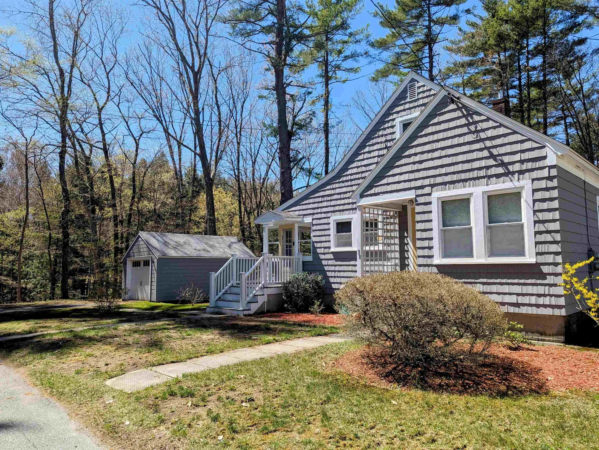 39 Mann Court Claremont NH 03743