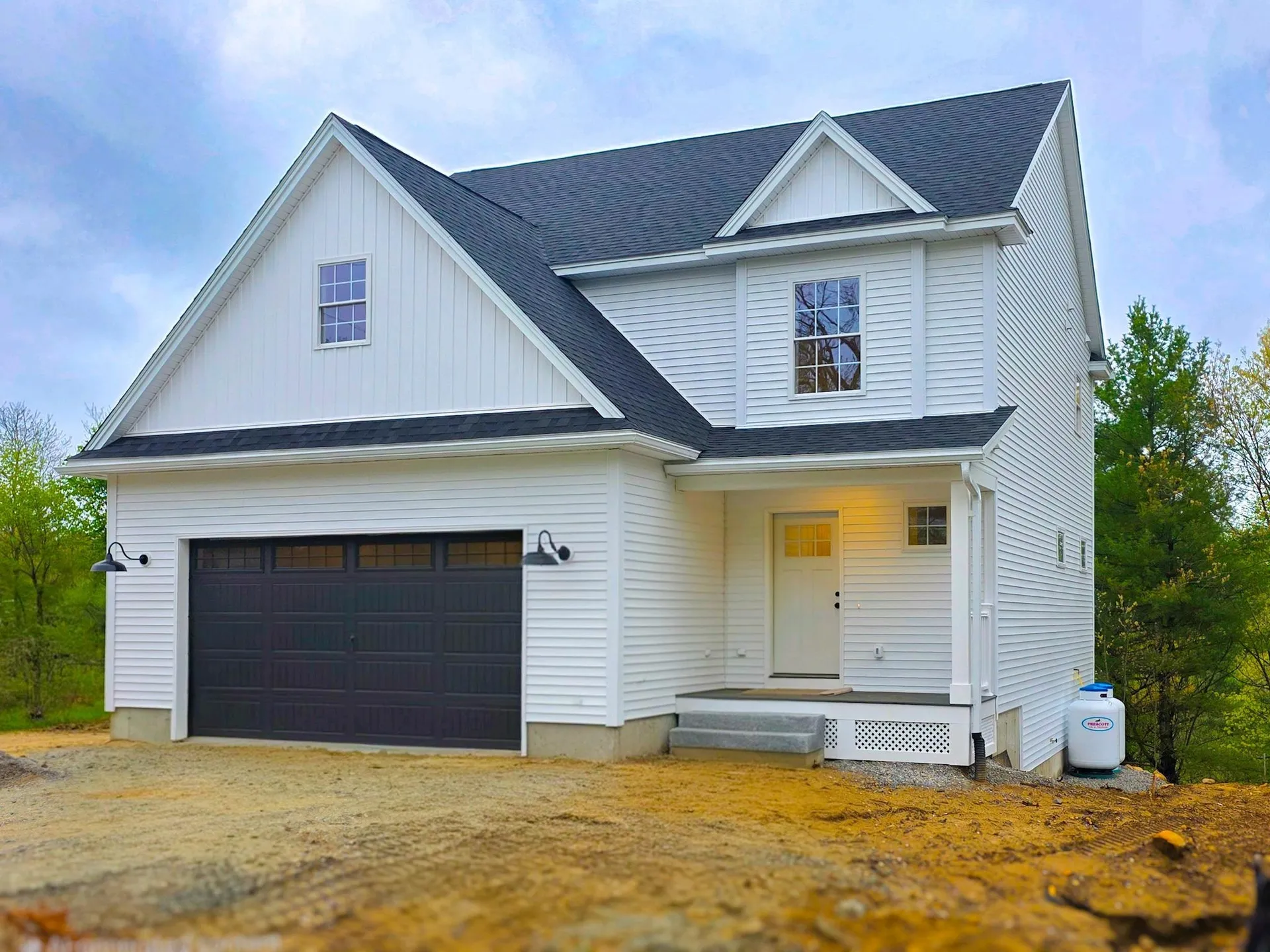 85 Agnes Street Manchester NH 03102