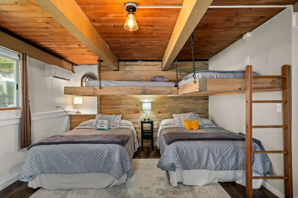 233 Fox Hill Road Stowe VT 05672