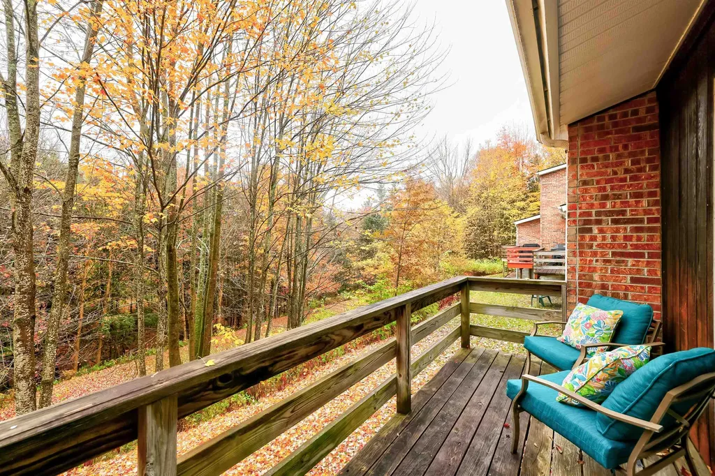 233 Fox Hill Road Stowe VT 05672