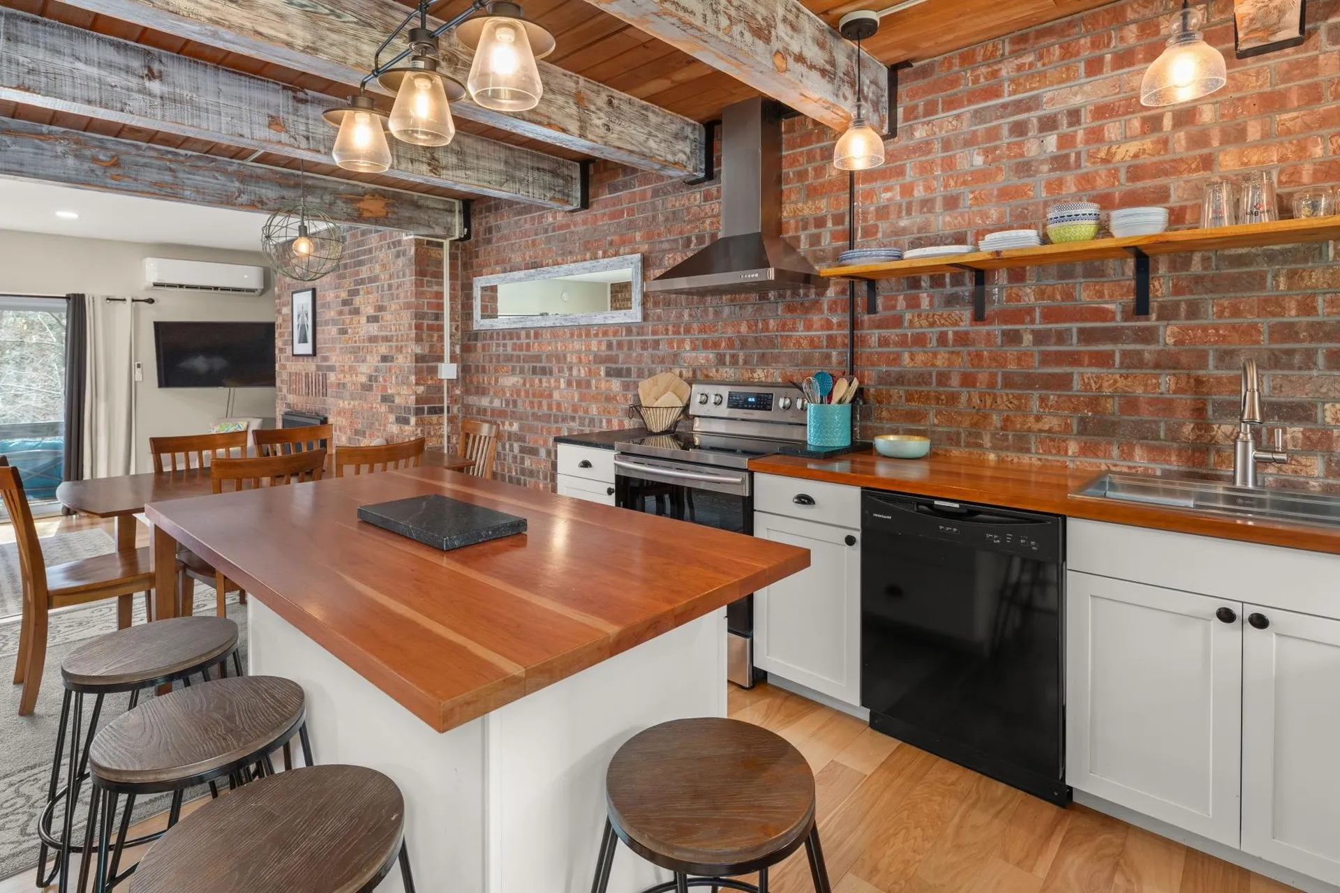 233 Fox Hill Road Stowe VT 05672