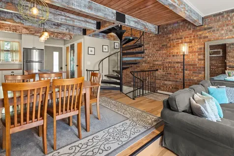 233 Fox Hill Road Stowe VT 05672