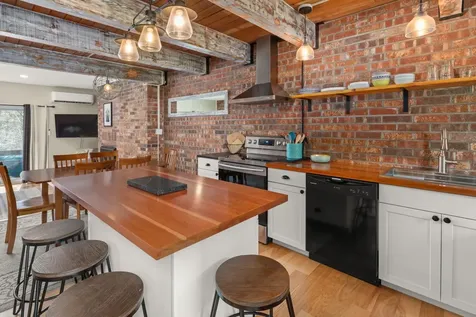 233 Fox Hill Road Stowe VT 05672